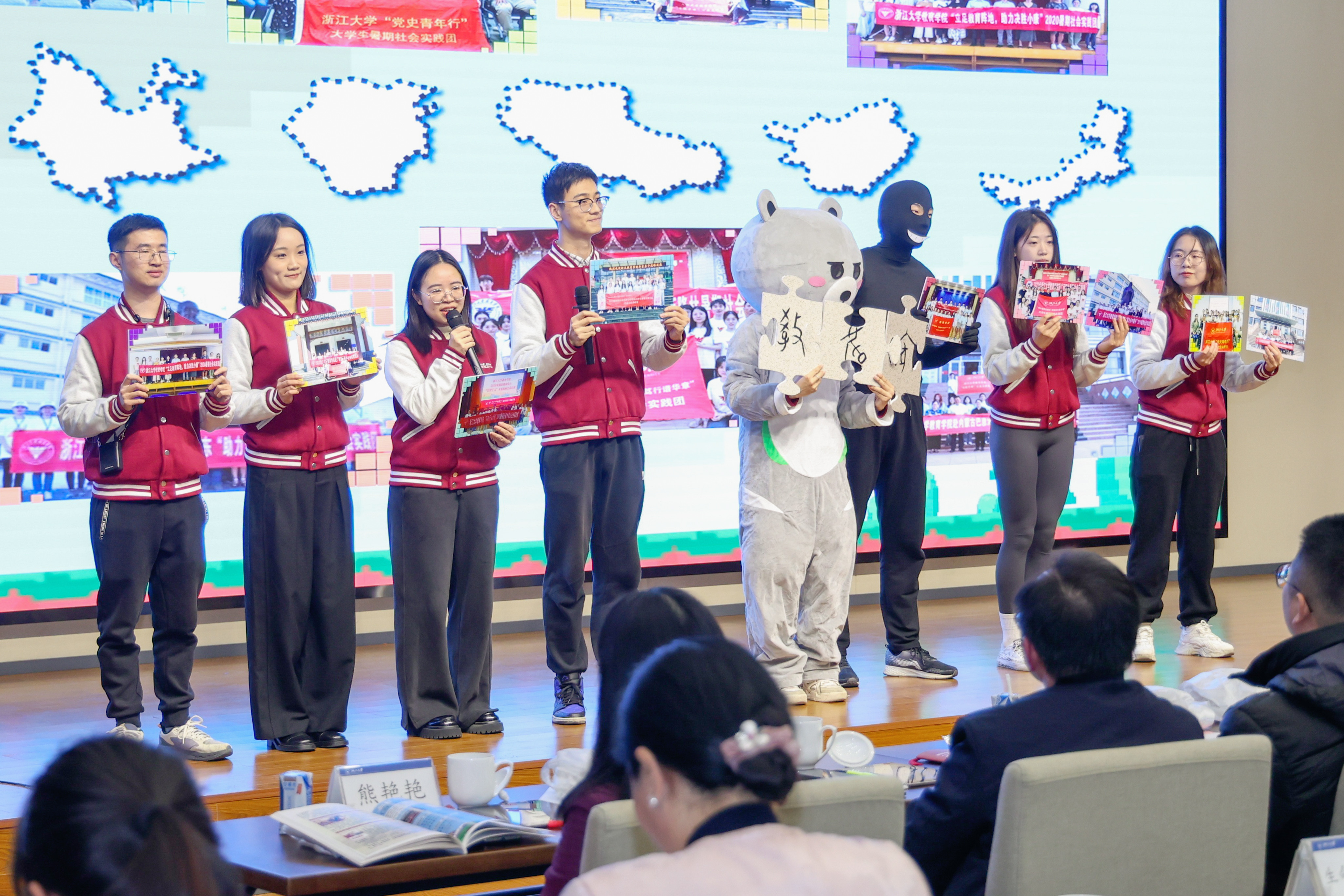 喜报丨黑料吃瓜网
“百校千师”社会实践团队获...